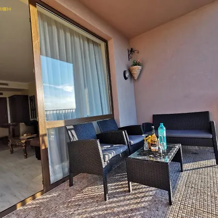 Apartamento Royal