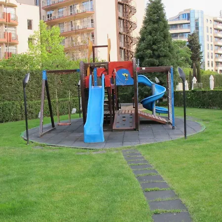 Royal Slantchev Briag